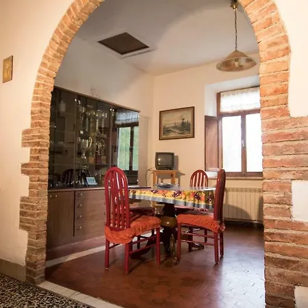 Rustic Tuscan Apartment Massa Marittima